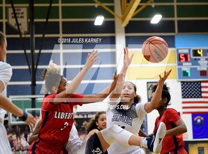 Thumbnail 2 in Liberty vs Spring Valley photogallery.