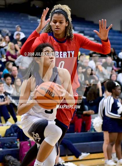 Thumbnail 3 in Liberty vs Spring Valley photogallery.