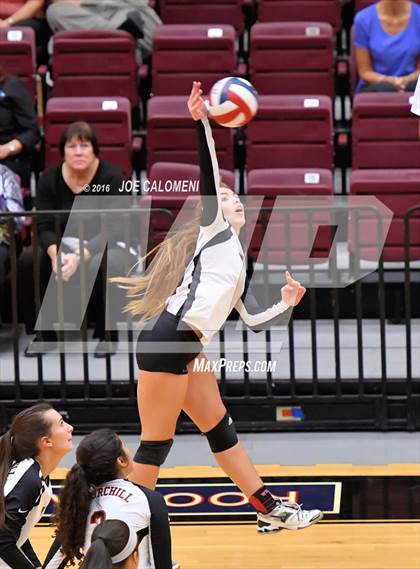 Thumbnail 3 in MacArthur [Douglas] vs Churchill (Blossom Athletic Center) photogallery.