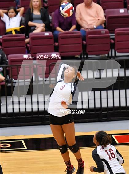 Thumbnail 1 in MacArthur [Douglas] vs Churchill (Blossom Athletic Center) photogallery.