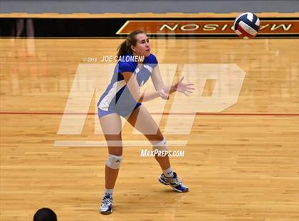 Thumbnail 2 in MacArthur [Douglas] vs Churchill (Blossom Athletic Center) photogallery.