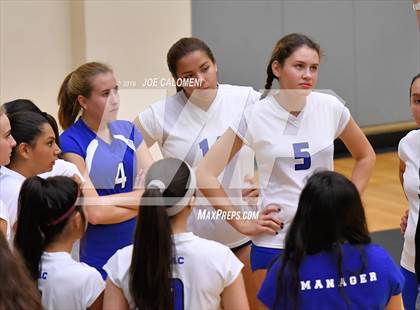 Thumbnail 2 in MacArthur [Douglas] vs Churchill (Blossom Athletic Center) photogallery.