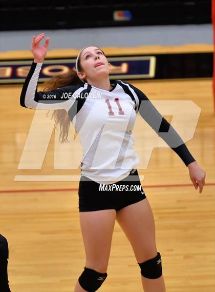 Thumbnail 1 in MacArthur [Douglas] vs Churchill (Blossom Athletic Center) photogallery.