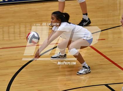 Thumbnail 1 in MacArthur [Douglas] vs Churchill (Blossom Athletic Center) photogallery.