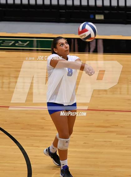 Thumbnail 2 in MacArthur [Douglas] vs Churchill (Blossom Athletic Center) photogallery.