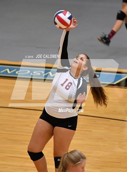 Thumbnail 3 in MacArthur [Douglas] vs Churchill (Blossom Athletic Center) photogallery.