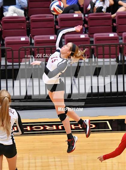 Thumbnail 1 in MacArthur [Douglas] vs Churchill (Blossom Athletic Center) photogallery.