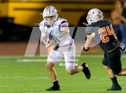 Thumbnail 3 in Holland vs Refugio (UIL 2A Regional Finals) photogallery.