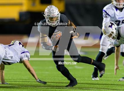 Thumbnail 2 in Holland vs Refugio (UIL 2A Regional Finals) photogallery.