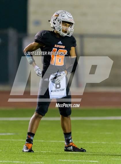 Thumbnail 2 in Holland vs Refugio (UIL 2A Regional Finals) photogallery.