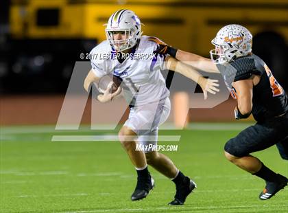 Thumbnail 1 in Holland vs Refugio (UIL 2A Regional Finals) photogallery.