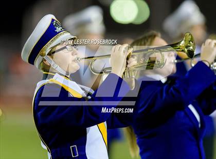 Thumbnail 3 in Holland vs Refugio (UIL 2A Regional Finals) photogallery.