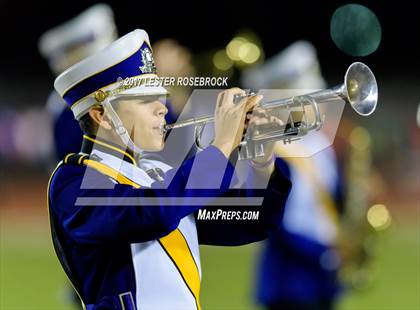 Thumbnail 1 in Holland vs Refugio (UIL 2A Regional Finals) photogallery.