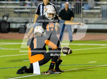 Thumbnail 3 in Holland vs Refugio (UIL 2A Regional Finals) photogallery.