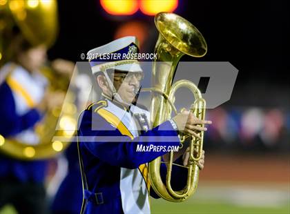 Thumbnail 3 in Holland vs Refugio (UIL 2A Regional Finals) photogallery.