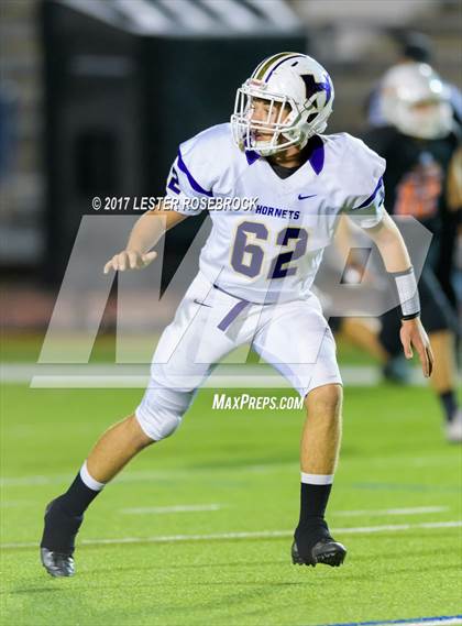 Thumbnail 3 in Holland vs Refugio (UIL 2A Regional Finals) photogallery.