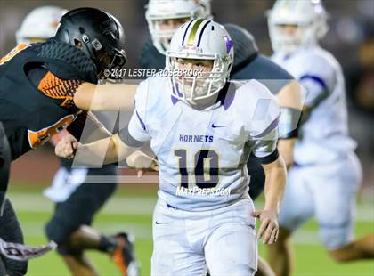 Thumbnail 1 in Holland vs Refugio (UIL 2A Regional Finals) photogallery.