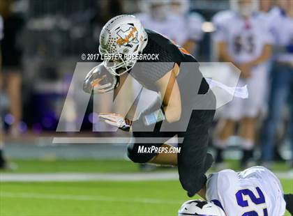 Thumbnail 3 in Holland vs Refugio (UIL 2A Regional Finals) photogallery.