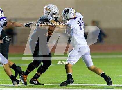 Thumbnail 1 in Holland vs Refugio (UIL 2A Regional Finals) photogallery.