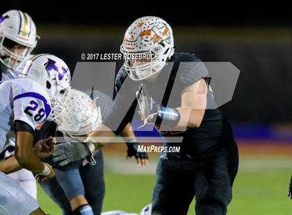 Thumbnail 1 in Holland vs Refugio (UIL 2A Regional Finals) photogallery.