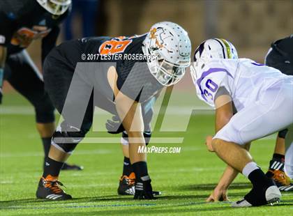 Thumbnail 3 in Holland vs Refugio (UIL 2A Regional Finals) photogallery.