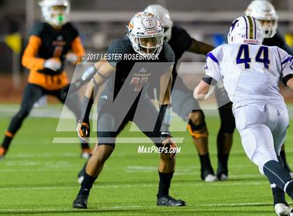 Thumbnail 2 in Holland vs Refugio (UIL 2A Regional Finals) photogallery.