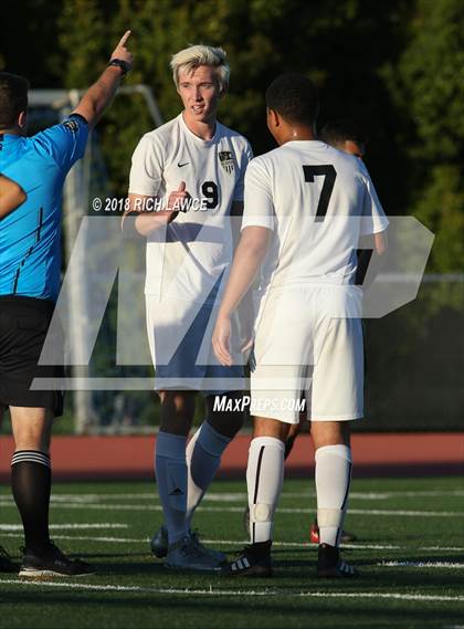 Thumbnail 2 in Paramount @ El Dorado (CIF SS Round 1 Playoff) photogallery.