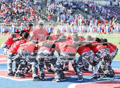 Thumbnail 3 in Cedar Hill @ Midway (UIL 6A Bi-District Playoff) photogallery.