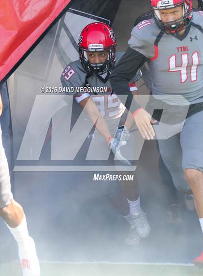 Thumbnail 2 in Cedar Hill @ Midway (UIL 6A Bi-District Playoff) photogallery.