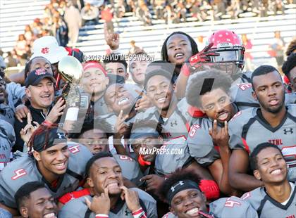 Thumbnail 3 in Cedar Hill @ Midway (UIL 6A Bi-District Playoff) photogallery.