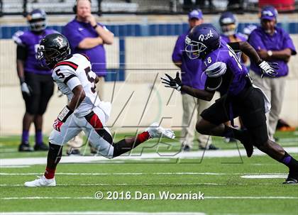 Thumbnail 1 in Parkway vs. Lufkin (Battle on the Border) photogallery.