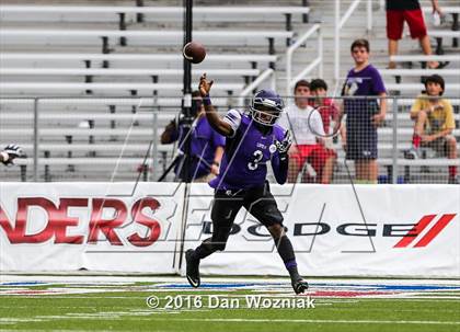 Thumbnail 2 in Parkway vs. Lufkin (Battle on the Border) photogallery.