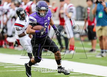 Thumbnail 1 in Parkway vs. Lufkin (Battle on the Border) photogallery.