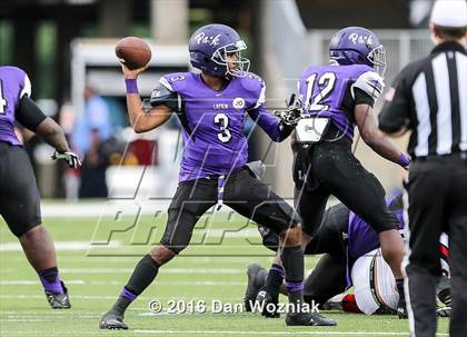 Thumbnail 2 in Parkway vs. Lufkin (Battle on the Border) photogallery.