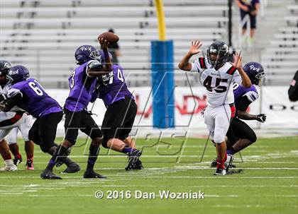 Thumbnail 2 in Parkway vs. Lufkin (Battle on the Border) photogallery.