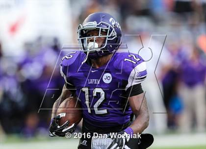 Thumbnail 3 in Parkway vs. Lufkin (Battle on the Border) photogallery.
