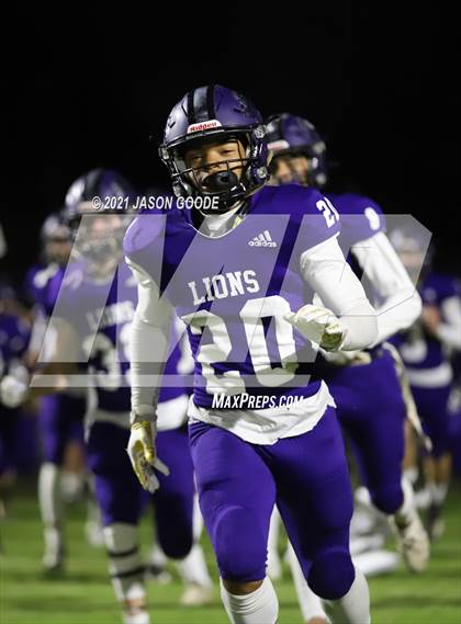 Thumbnail 3 in Mt Juliet @ Columbia Central (TSSAA 5A 1st Round Playoff) photogallery.