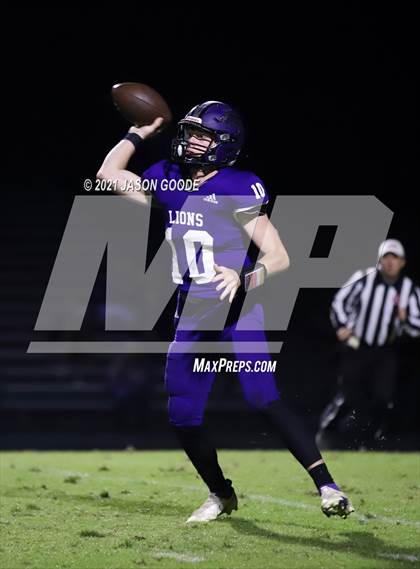 Thumbnail 1 in Mt Juliet @ Columbia Central (TSSAA 5A 1st Round Playoff) photogallery.