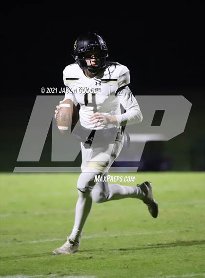 Thumbnail 3 in Mt Juliet @ Columbia Central (TSSAA 5A 1st Round Playoff) photogallery.