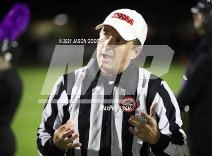 Thumbnail 1 in Mt Juliet @ Columbia Central (TSSAA 5A 1st Round Playoff) photogallery.