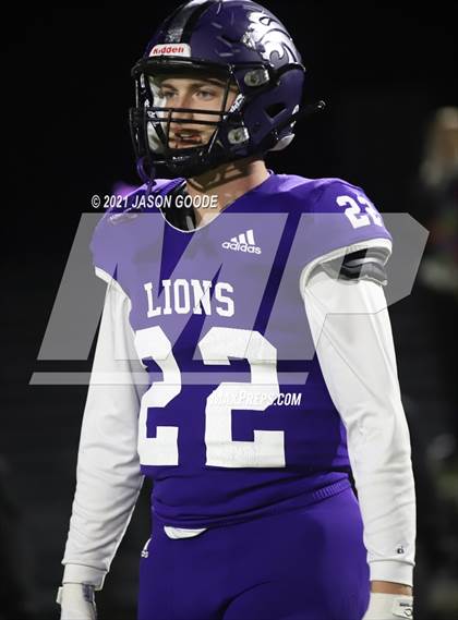 Thumbnail 1 in Mt Juliet @ Columbia Central (TSSAA 5A 1st Round Playoff) photogallery.