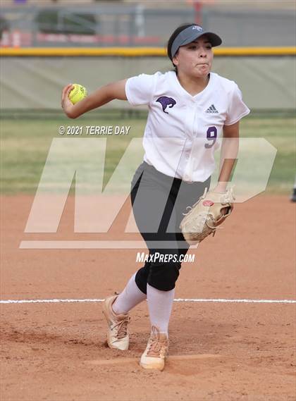 Thumbnail 3 in Williams Field @ North Canyon photogallery.
