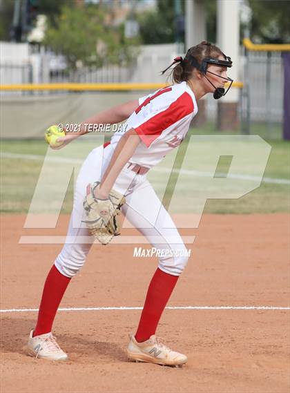 Thumbnail 1 in Williams Field @ North Canyon photogallery.