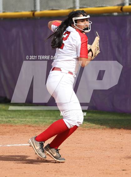 Thumbnail 1 in Williams Field @ North Canyon photogallery.