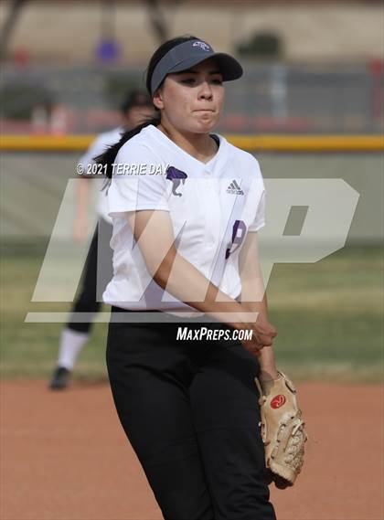 Thumbnail 1 in Williams Field @ North Canyon photogallery.