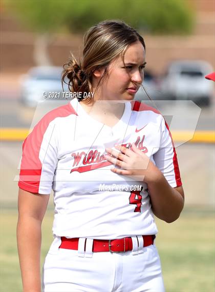 Thumbnail 2 in Williams Field @ North Canyon photogallery.