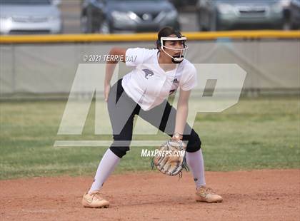 Thumbnail 2 in Williams Field @ North Canyon photogallery.