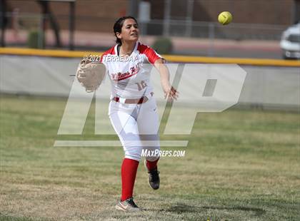 Thumbnail 1 in Williams Field @ North Canyon photogallery.
