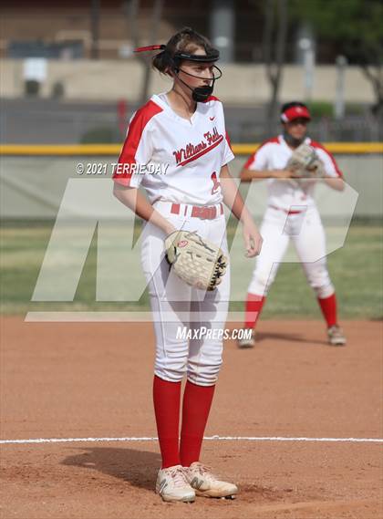 Thumbnail 3 in Williams Field @ North Canyon photogallery.