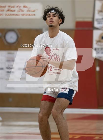 Thumbnail 1 in Shasta vs Rancho Cotate (Rose City Basketball Tournament) photogallery.